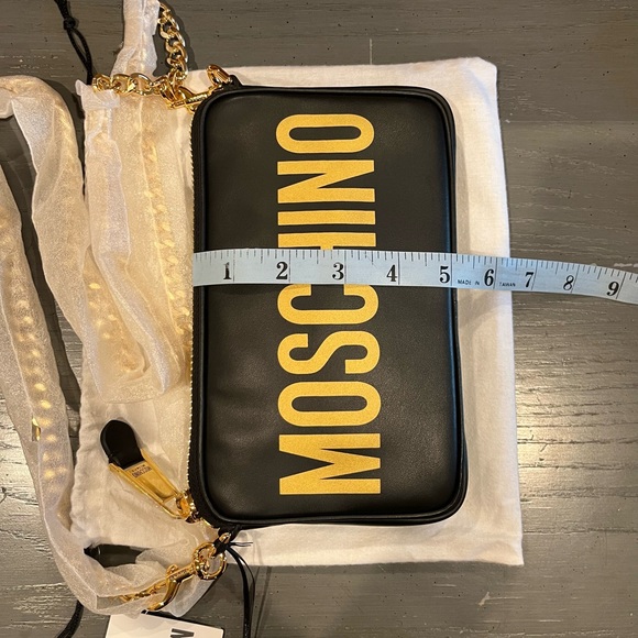 NWT Moschino Logo-print Zipped Chain Shoulder Bag - Picture 14 of 15
